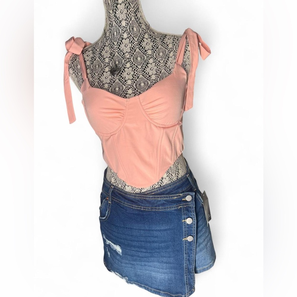 Elegant Pink /peach Women's corset style crop Top